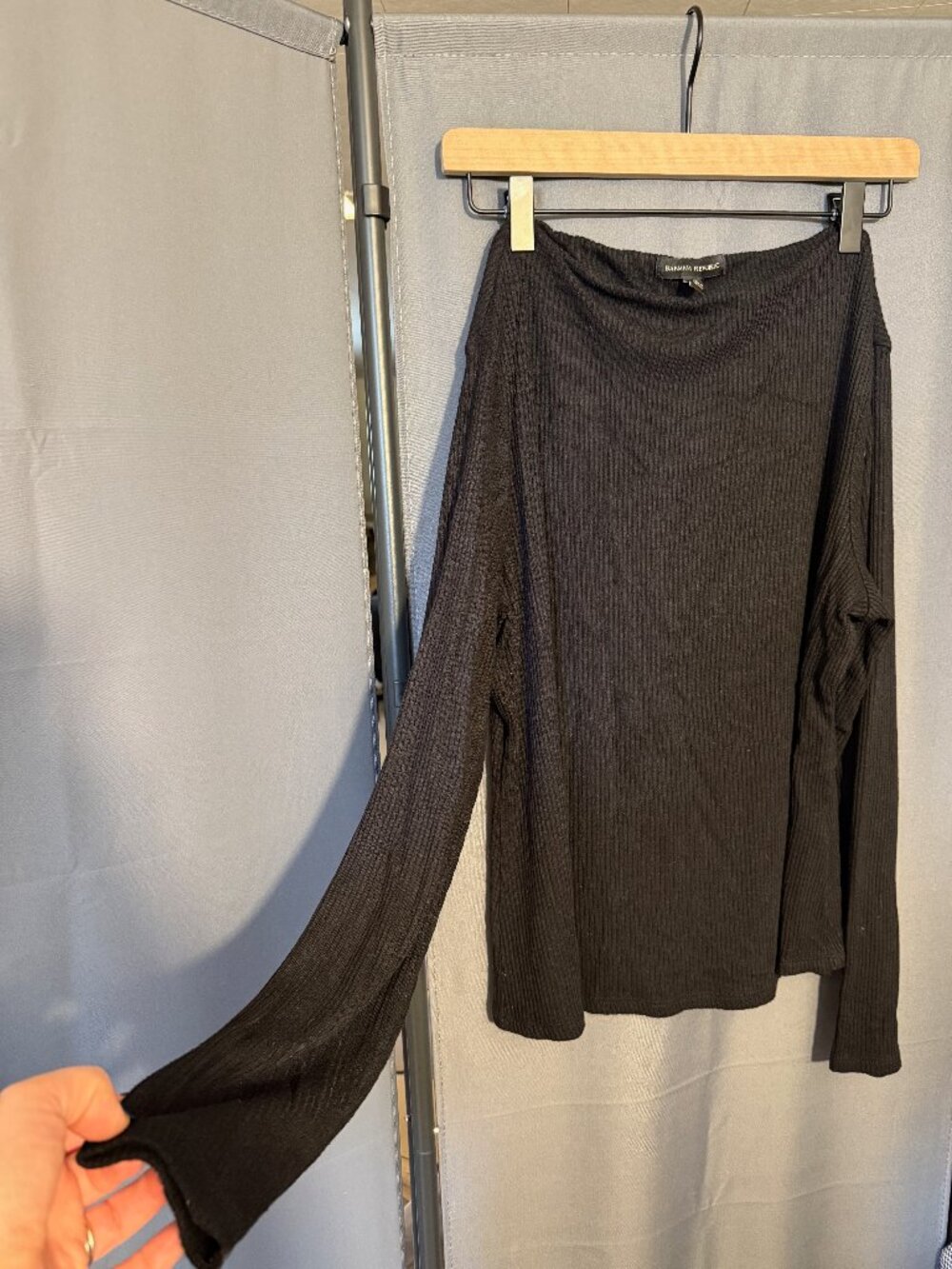 Banana Republic Black Ribbed Knit Boat Neck Top L Stretch
